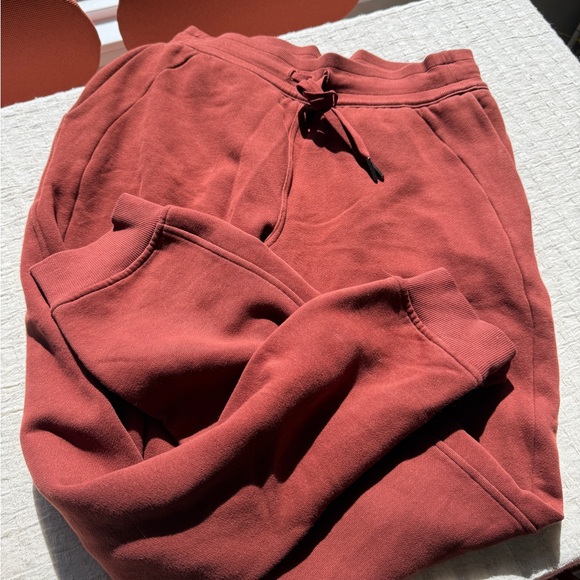 Lululemon Rust Red Warmdown Jogger 28” - Picture 3 of 7